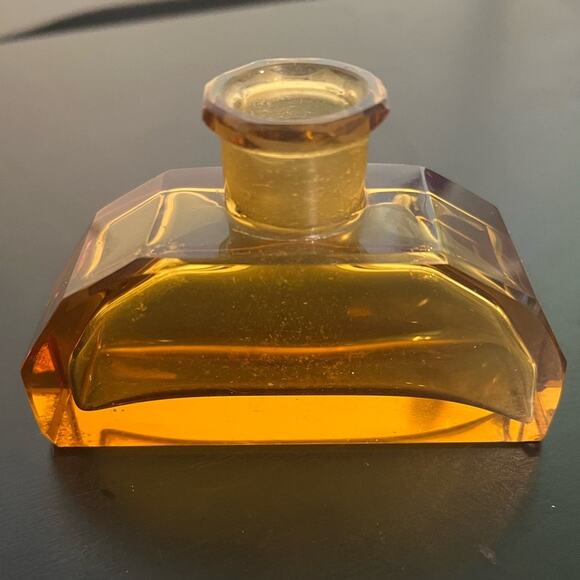 Antique Heinrich Hoffmann Amber/Yellow Perfume Bottle and Stopper- Venus & Cupid - Picture 7 of 16